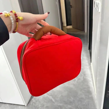 Yasmin | Apple-shaped Cosmetic Makeup Travel Bag