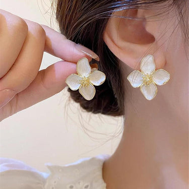 Buttercup Earrings