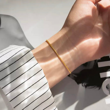 SereniBand | Minimalist Sleek Bracelet