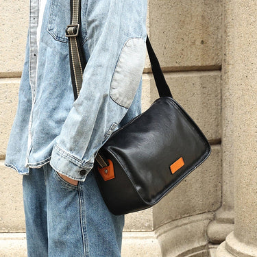 Max | Classic Leather City Shoulder Bag